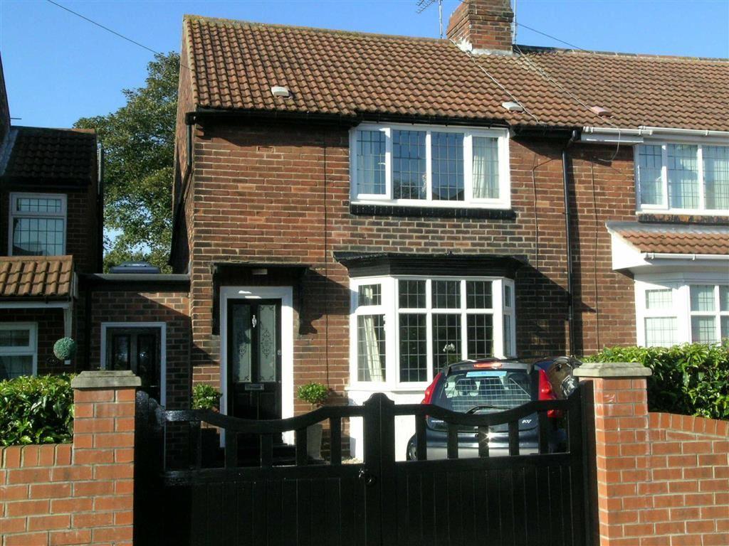 Highfield Drive, South Shields 2 bed semidetached house £625 pcm (£