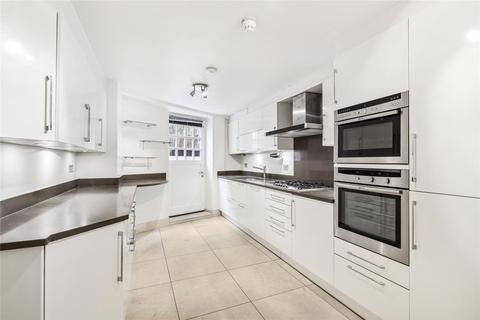 3 bedroom terraced house to rent - Cadogan Place, Sloane Square, London, SW1X