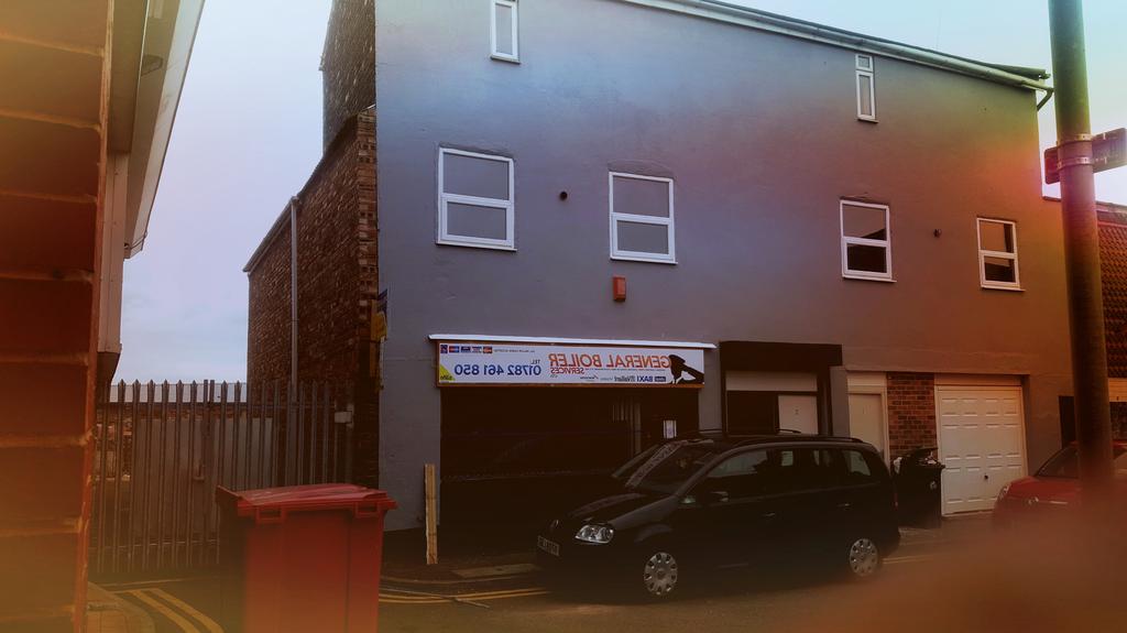 BARFORD STREET, LONGTON, STOKE ON TRENT, STAFFORDSHIRE ST3 2 bed apartment £477 pcm (£110 pw)