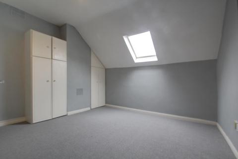2 bedroom flat to rent - Halesowen Road, Dudley