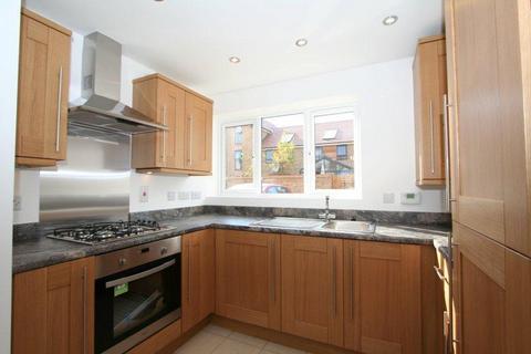 2 bedroom apartment to rent, Lawrence Weaver Road, Cambridge