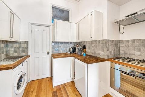 1 bedroom terraced house to rent, Warwick Way, Pimlico, London, SW1V
