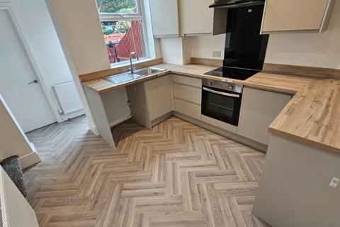 2 bedroom house to rent, Wilson Street, Wombwell