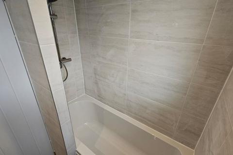 2 bedroom house to rent, Wilson Street, Wombwell