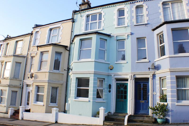 Alexandra Road, St. Leonardsonsea, East Sussex. 5 bed terraced house