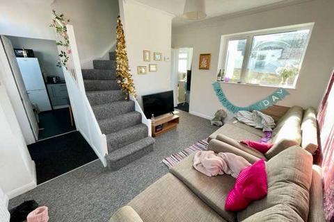 3 bedroom house to rent, Bear Road, Brighton