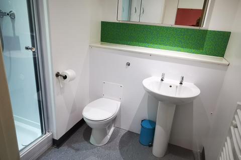 Studio to rent, Park Buildings, Park Street, Swansea. SA1 3DJ