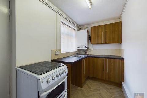 1 bedroom terraced house to rent, Sleepers Hill, Anfield
