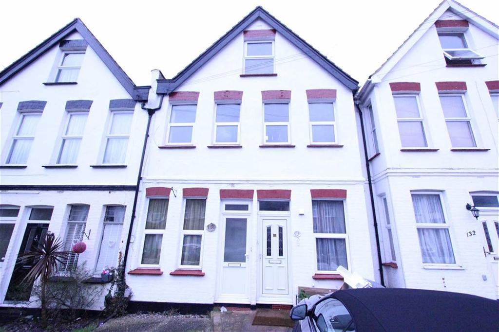Fleetwood Avenue, Westcliff On Sea, Essex 4 bed £950 pcm