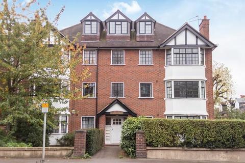 Headley Ct, 76 Worple Road, Wimbledon, SW19