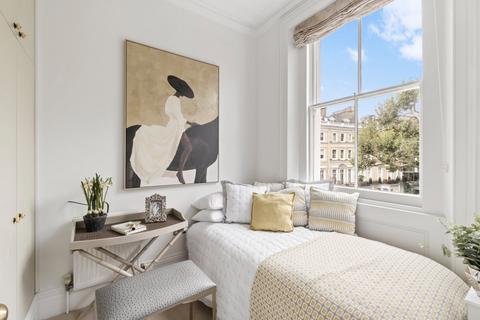 2 bedroom flat for sale, Onslow Gardens, South Kensington, London