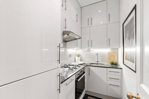 2 bedroom flat for sale, Onslow Gardens, South Kensington, London