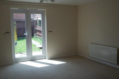 2 bedroom townhouse to rent, Thistle Drive