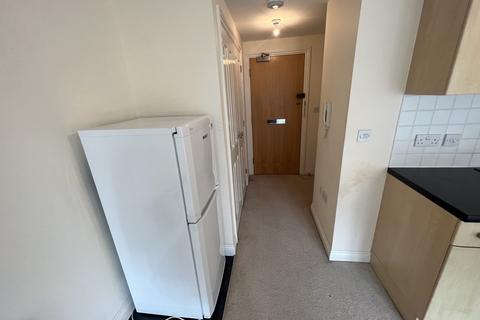 Studio to rent, New North Road Exeter EX4