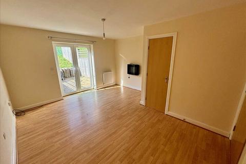 2 bedroom house to rent, Phoenix Drive, Scarborough