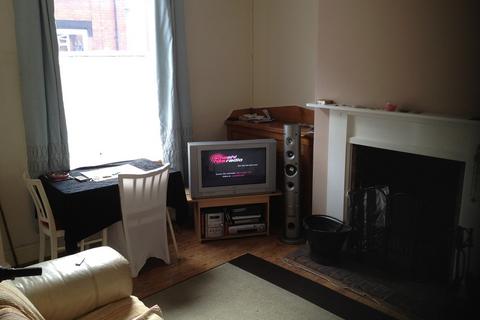 1 bedroom house to rent, 12 Harold Street Hyde Park Leeds West Yorkshire