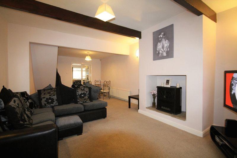 Newbold Street, Rochdale OL16 5AH 2 bed terraced house £495 pcm (£114 pw)