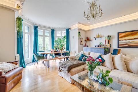 2 bedroom property to rent, Petersham Road, Richmond, TW10