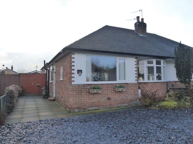 Hillcrest Drive, Tarleton, Preston 3 bed semidetached bungalow £155,000