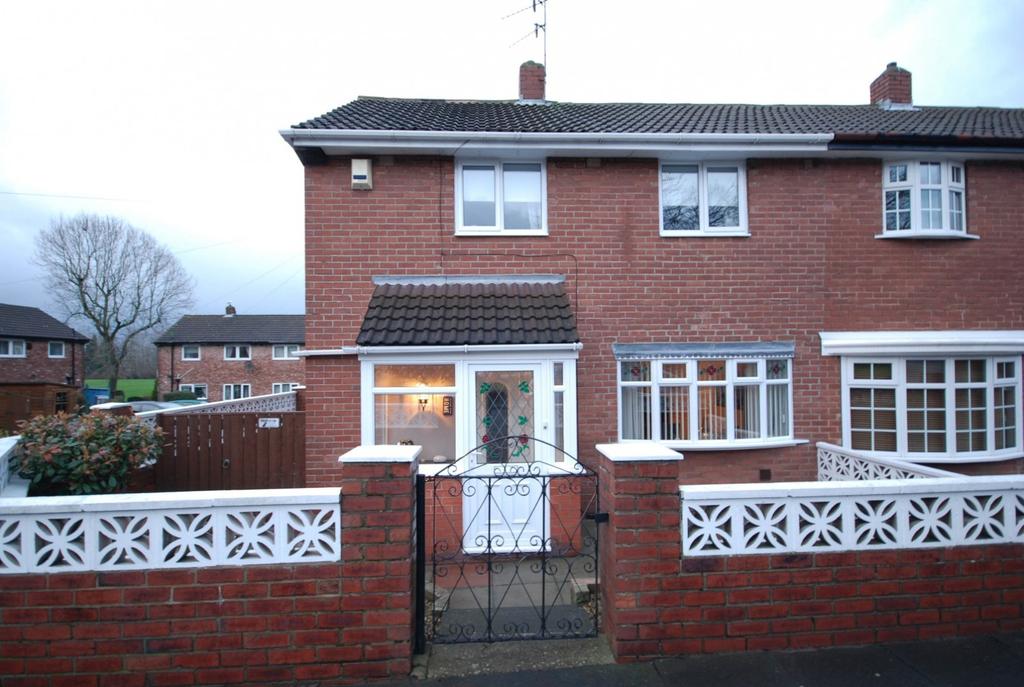 Gosforth Terrace, Pelaw 2 bed semidetached house £110,000