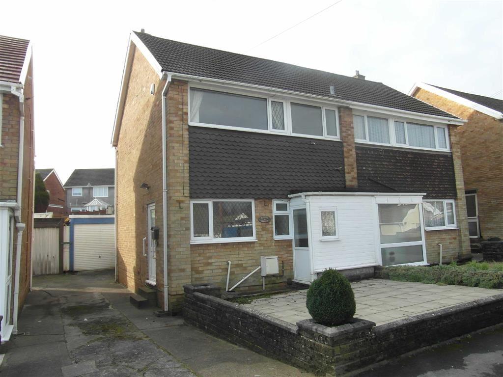 Penrhiw Road, Morriston, Swansea 3 bed semidetached house £95,000