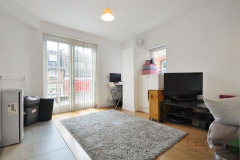 Studio for sale, North End Road, Golders Green NW11