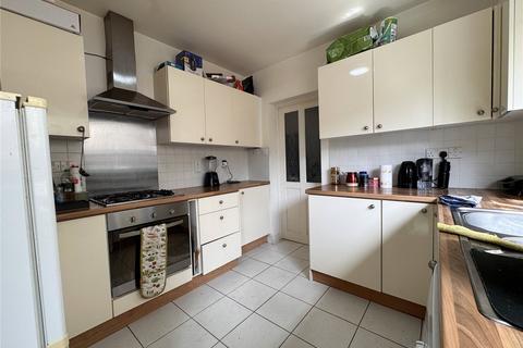 3 bedroom terraced house to rent, Great Knollys Street, Berkshire RG1