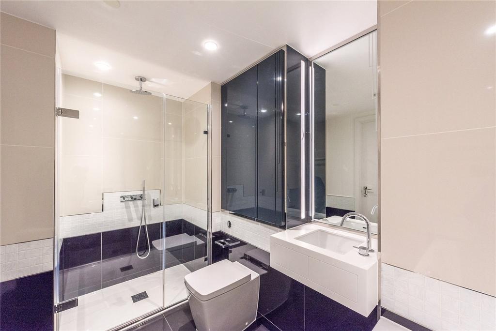 En Suite Bathroom
