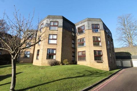 undefined, Chapelfields, Godalming GU7