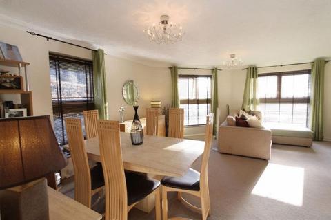 undefined, Chapelfields, Godalming GU7