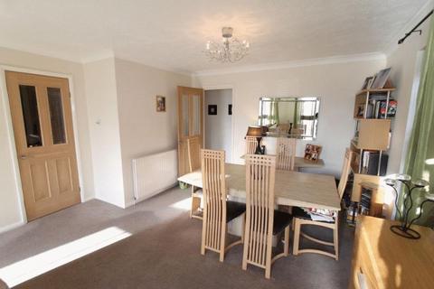 undefined, Chapelfields, Godalming GU7