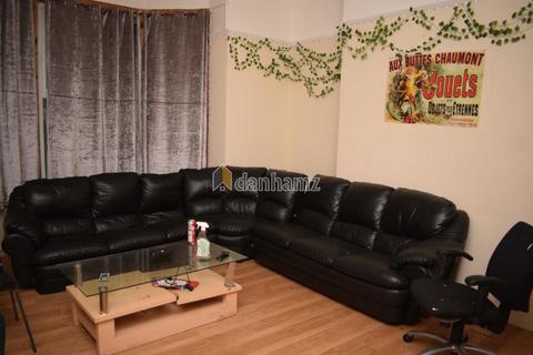 undefined, 173 Hyde Park Road Hyde Park Leeds West Yorkshire
