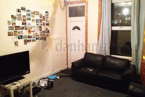 5 bedroom house to rent, 28 Brudenell View Hyde Park Leeds West Yorkshire