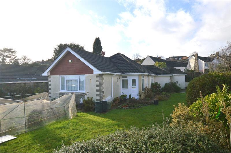Lancaster Drive, Broadstone 3 bed detached bungalow £369,950