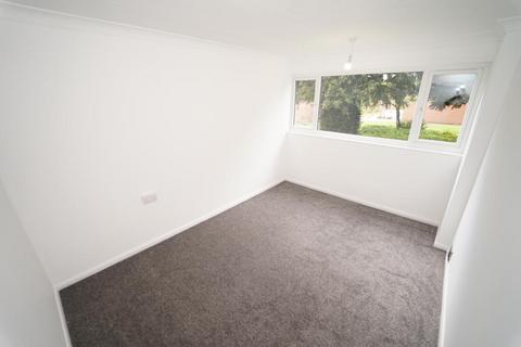 1 bedroom ground floor flat to rent, Knightthorpe Court LOUGHBOROUGH Leicestershire
