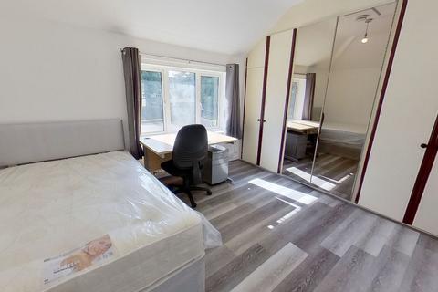undefined, The Chase, Guildford. GU2 7UB