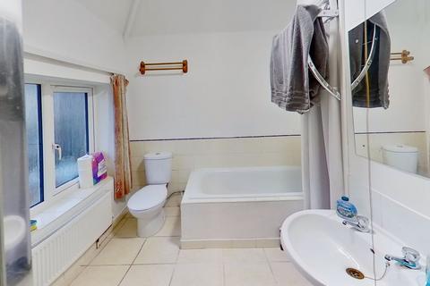 undefined, Old Court Road, Guildford, Surrey, GU2 7UF