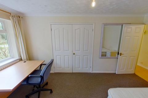 undefined, White Court, Thornton Close, Guildford, GU2 9XF