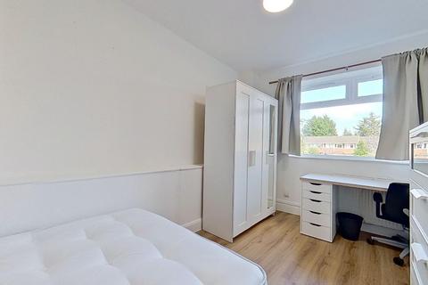 undefined, Guildford Park Avenue, Guildford, GU2 7NN