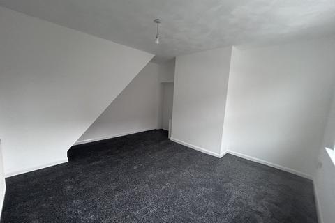 1 bedroom flat to rent, Dargai Street, Clayton