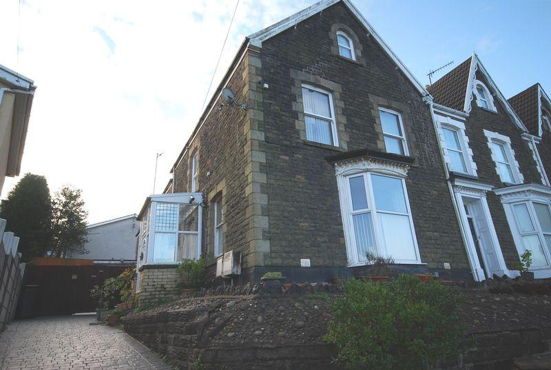 77 Lewis Road, Neath, SA11 1DJ 2 bed apartment £75,000