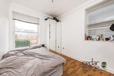 2 bedroom flat to rent, Canfield Gardens, South Hampstead NW6