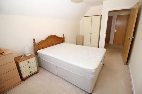 2 bedroom flat to rent - Pound House, St James's Street