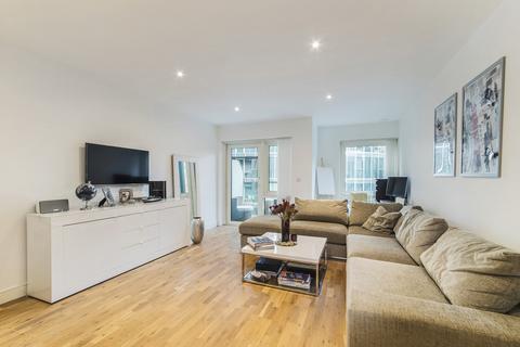 2 bedroom apartment to rent, Quarter House, Battersea Reach