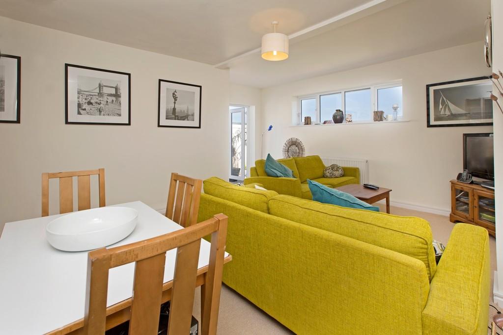 Hazeldown Road, Teignmouth 3 bed detached bungalow £285,000