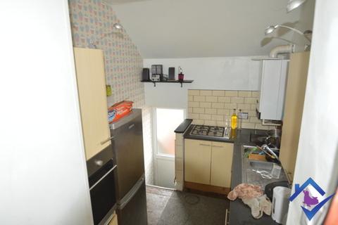 3 bedroom flat to rent - Rectory Place, Bensham, Gateshead, NE8