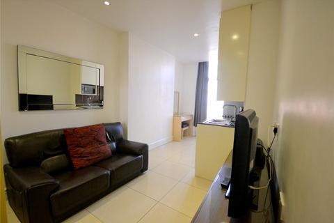 2 bedroom flat to rent, Upper Tachbrook Street, Victoria, London, SW1V