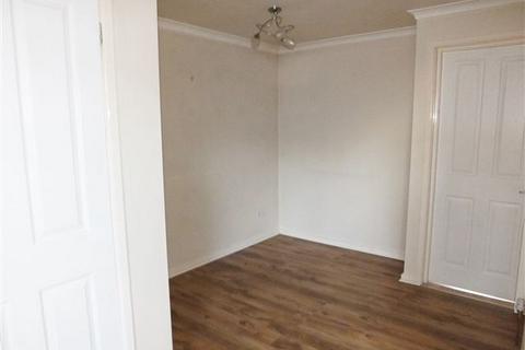 2 bedroom flat to rent, Alexandra Road, Swallownest, Sheffield, S26 4TB