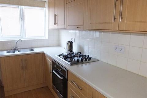 2 bedroom flat to rent, Alexandra Road, Swallownest, Sheffield, S26 4TB