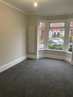 1 bedroom flat to rent, Flat 1 - Beckett Road, Wheatley